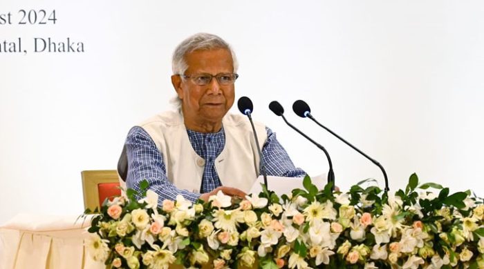 প্রভাবশালীরা নামে-বেনামে কত টাকা আত্মসাৎ করেছেন তার হিসাব হচ্ছে: প্রধান উপদেষ্টা
